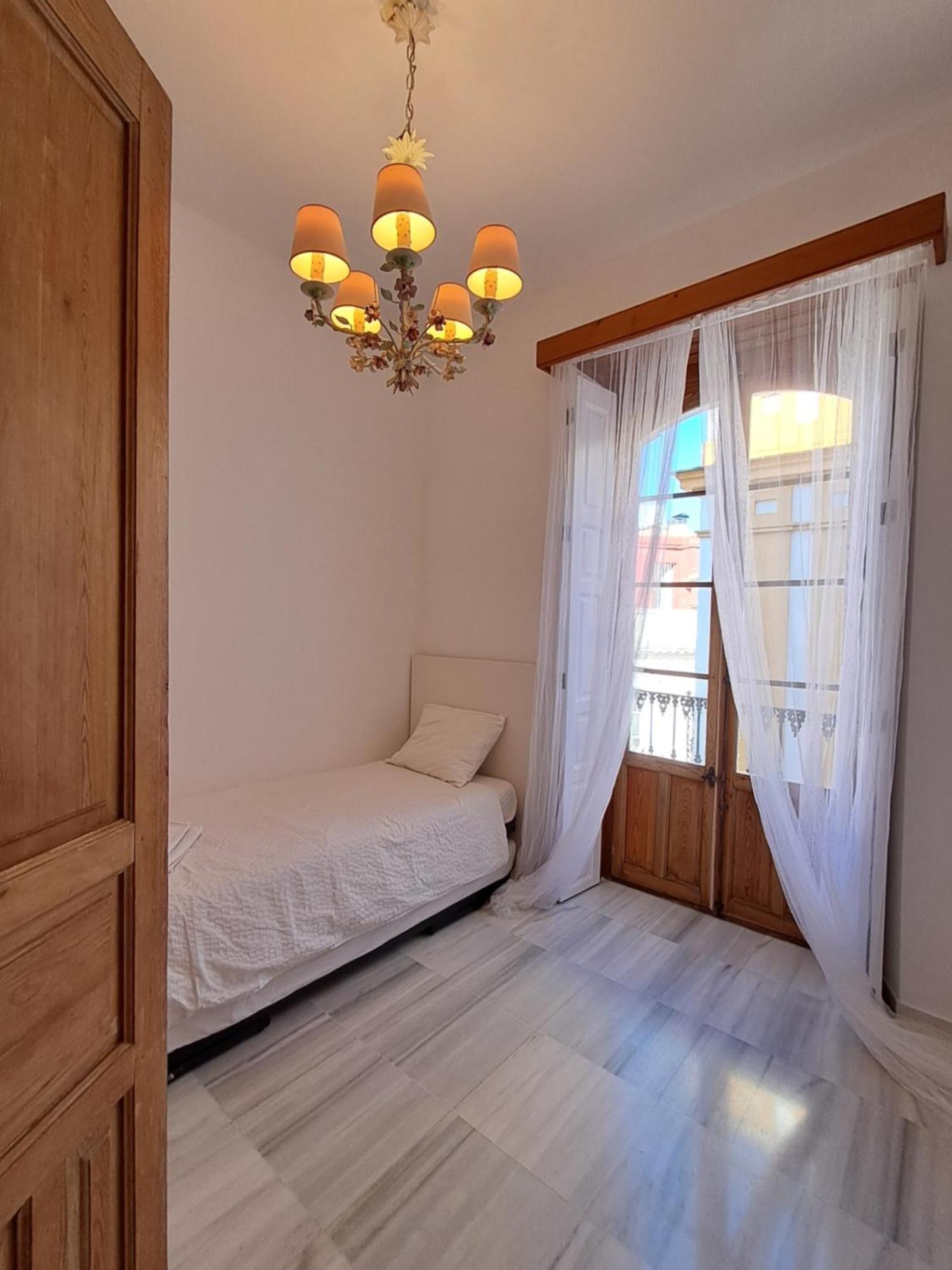 Almirante Hoyos Appartement Sevilla